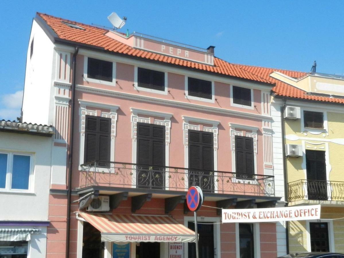 Apartments Jozefina Crikvenica Bagian luar foto